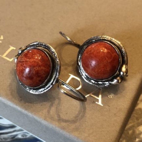 Vintage Silpada Sterling Silver Red Sponge Coral Earrings W0876 - Picture 16 of 16